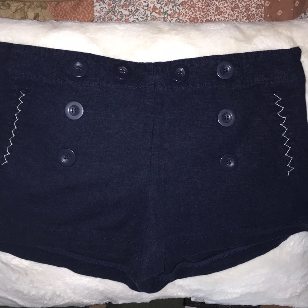 MSSP linen shorts size 10 hidden side zipper